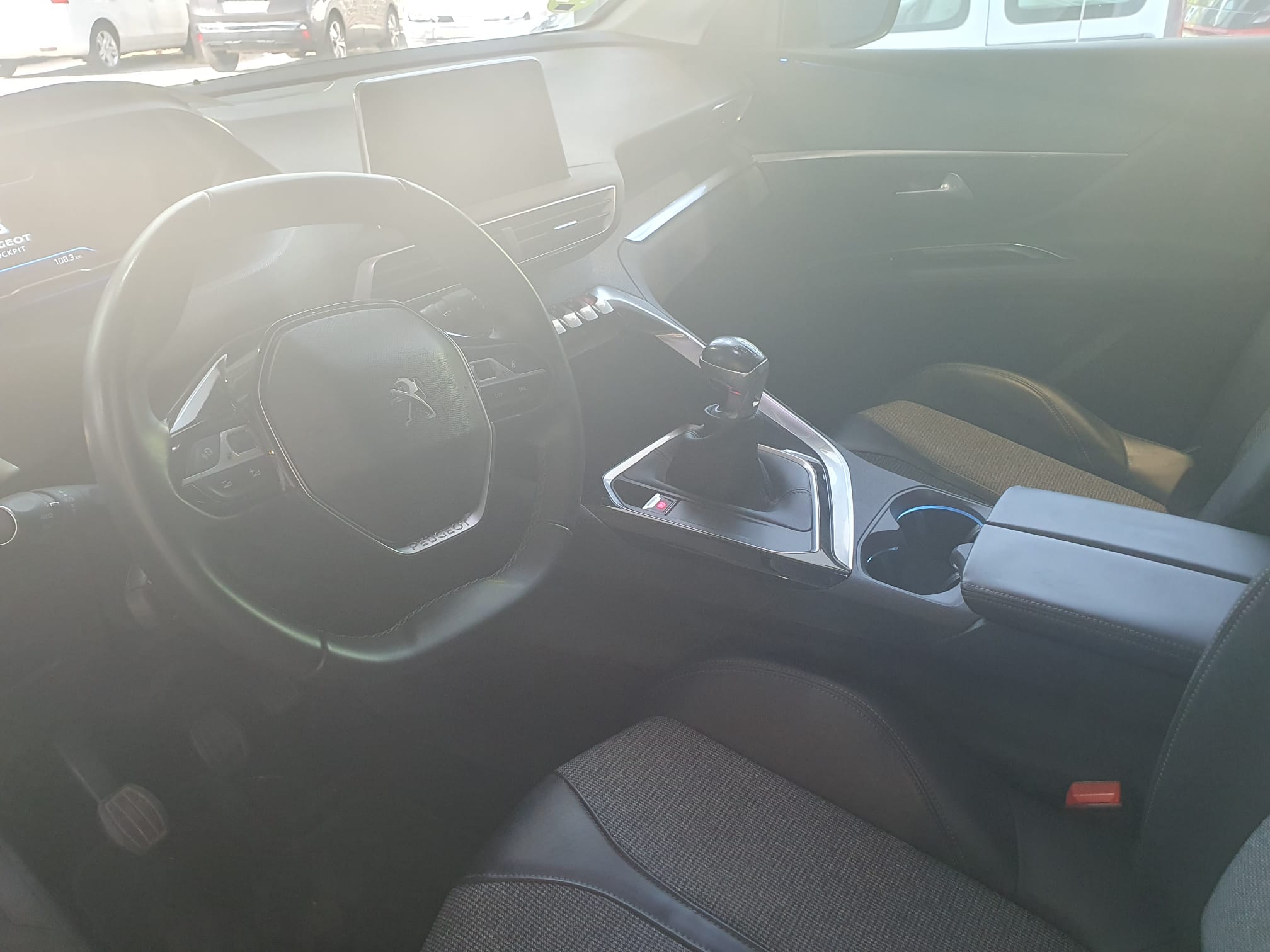 Peugeot 3008 130 CV 2018