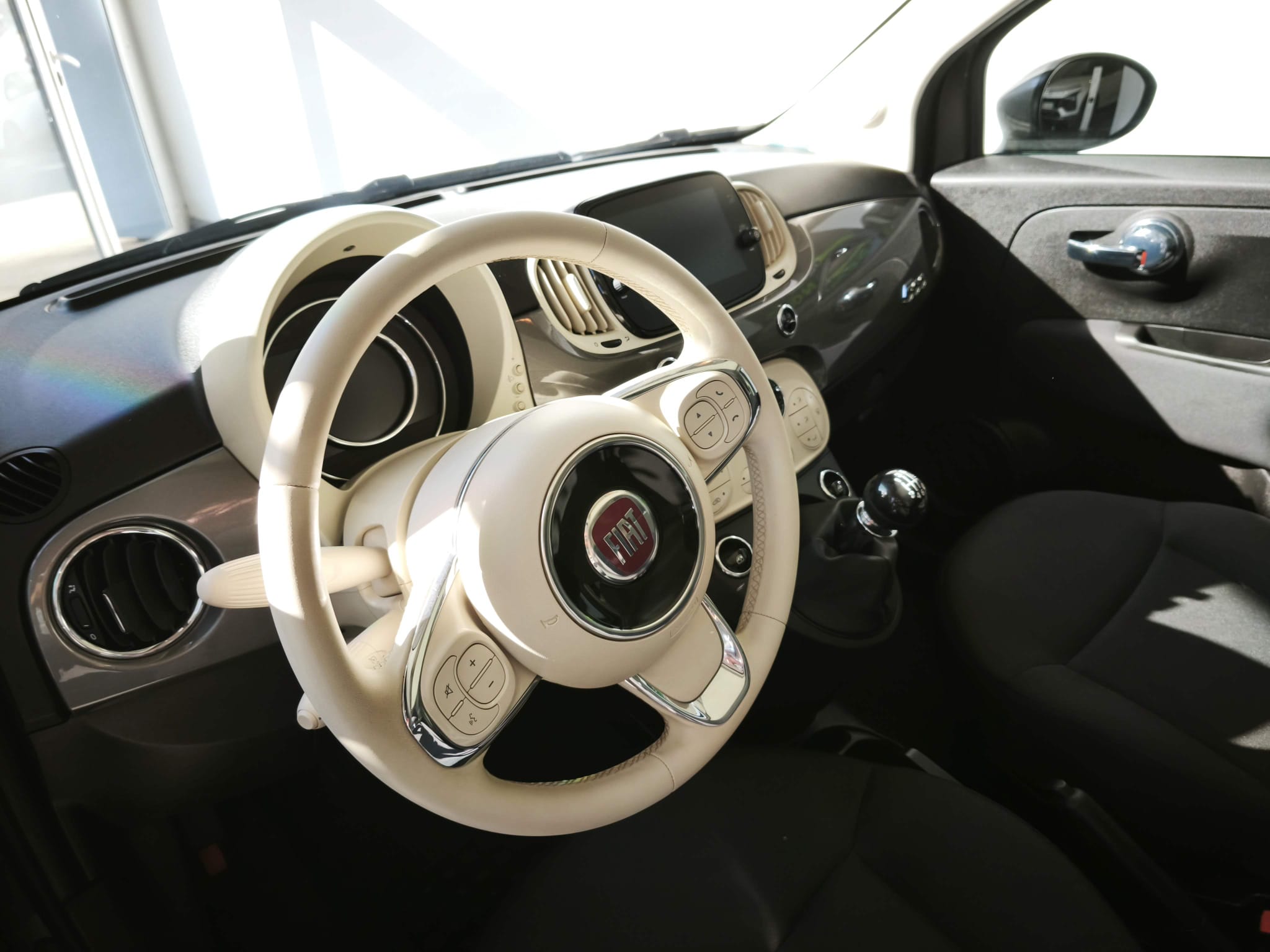 FIAT 500 Dolcevita HYBRID